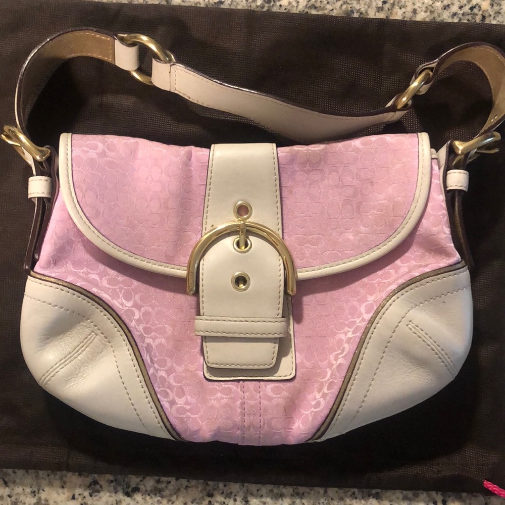 Coach leather monogram purse